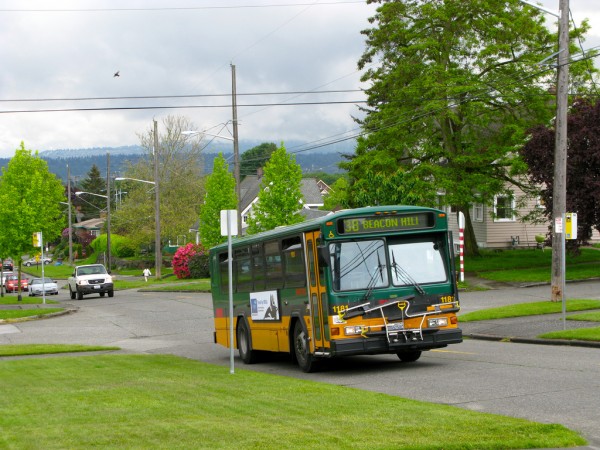 King County Metro #1181 on Route 38